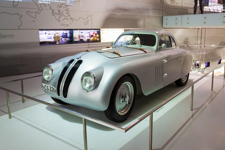 BMW 328 1939 года | Источник: Andrey Khrobostov/Legion Media