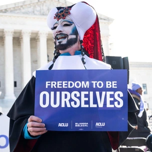 Дело о трансгендерах: как они судятся с правительством США и кто победит