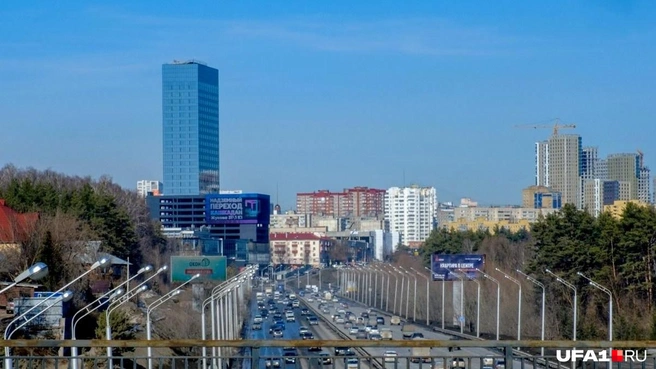 Проспект Салавата Юлаева пролегает по некогда протекавшей здесь уфимской реке Сутолоке | Источник: Булат Салихов / UFA1.RU