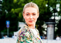 Акиньшина заключила в суде мировое соглашение с Геловани о выплате 500 тысяч долларов долга