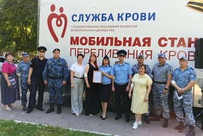 Астраханские приставы участвуют в «Этнодоноре»