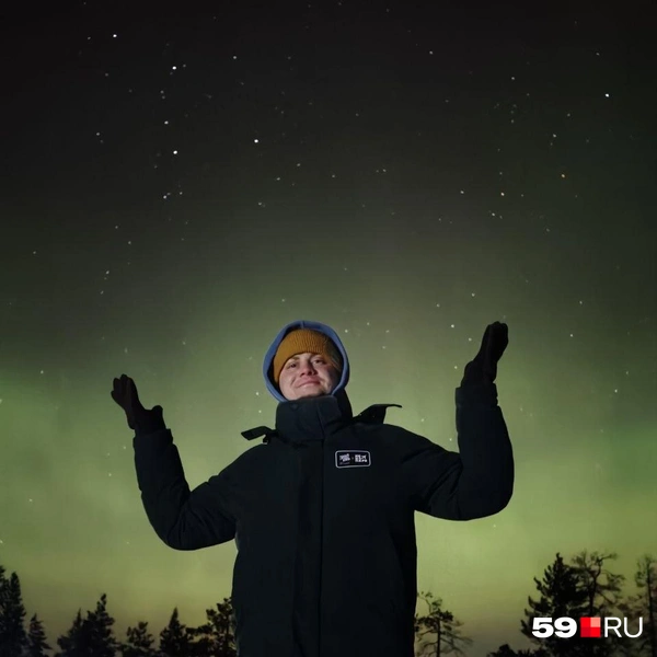 Родион на фоне ямальского северного сияния | Источник: Родион Балков