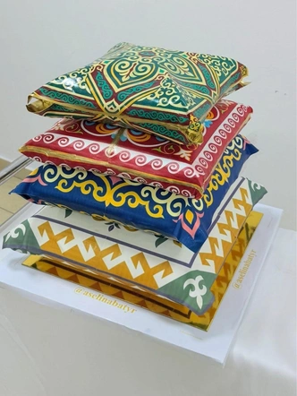 Торт в виде корпешек | Источник: Соцсети