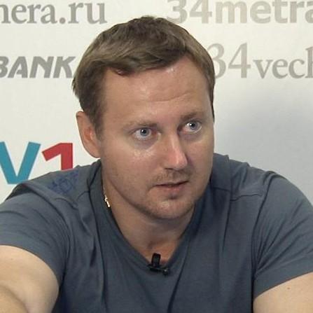 <p>Роман Гребенников</p>