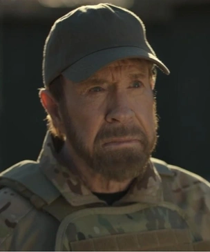 О чем фильм «Агент разведки»: последний проект Чака Норриса