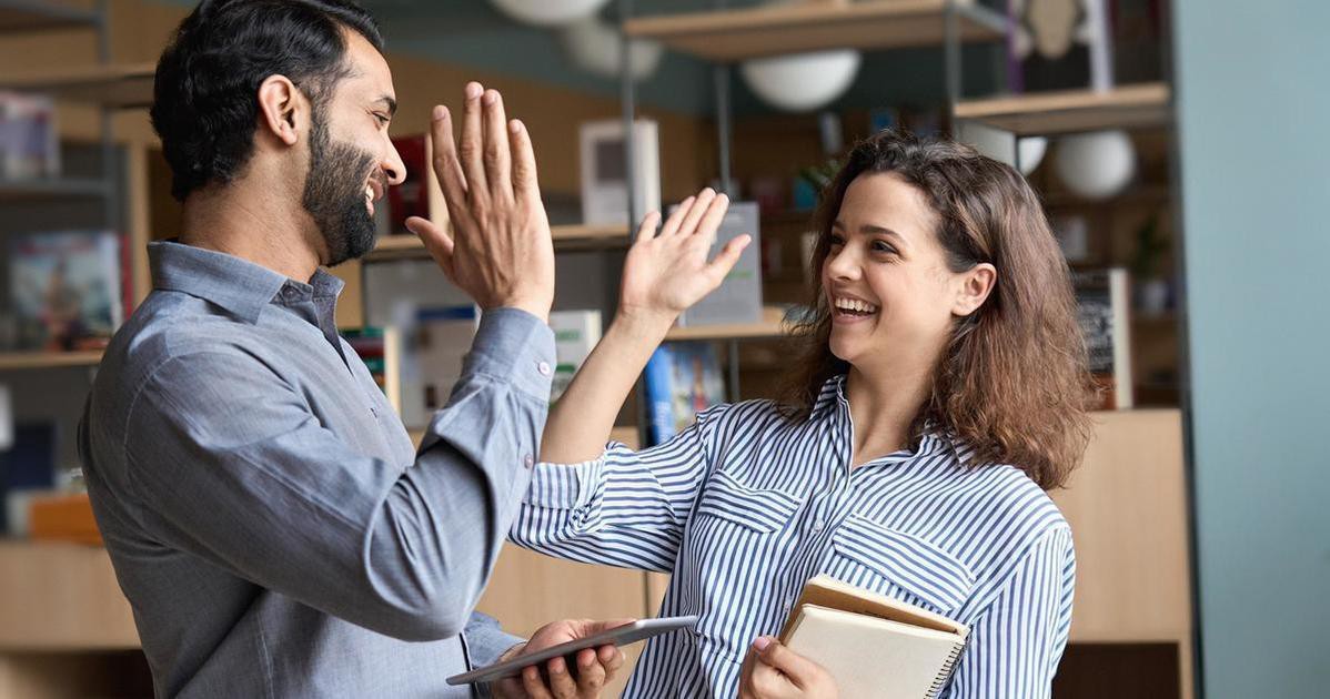 В России могут ввести укороченный рабочий день — в пятницу | WOMAN