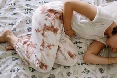 Боли в животе при посте: советы гастроэнтеролога для Рамадана