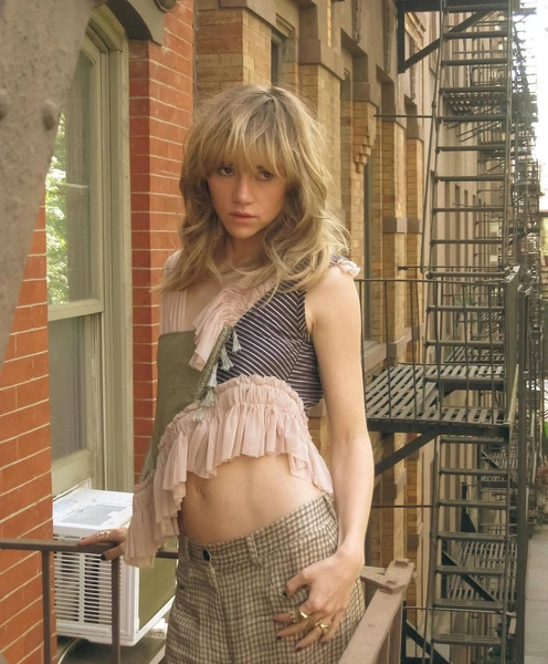 Сьюки Уотерхаус новости  | Источник: sukiwaterhouse/instagram
