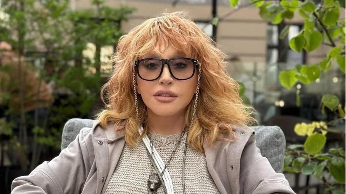 Как изменилась Алла Пугачева за 4 года в эмиграции