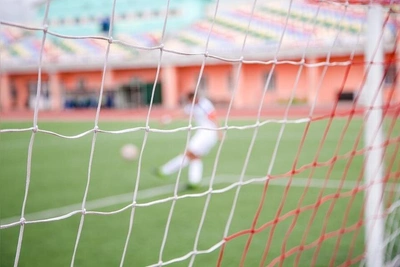 Футбол уступает место лукодрому на стадионе в Чите