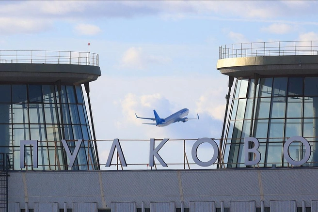 Пассажиров Turkish Airlines, встающих сразу после посадки, начнут штрафовать | Источник: Сергей Михайличенко / «Фонтанка.ру»