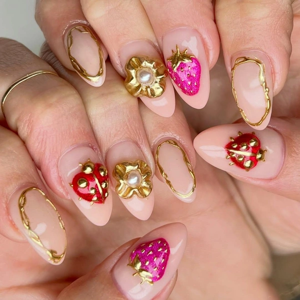 Источник: sweetandsavvynails