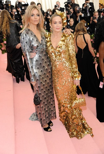 Met Gala 2019: все модные образы бала Института костюма