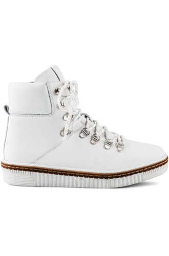 Ботинки EkonikaЦена: 6 990 руб.
Где купить: ekonika.ru