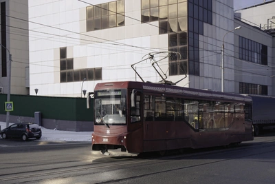 В Казани загорелся трамвай, водитель пытался его тушить
