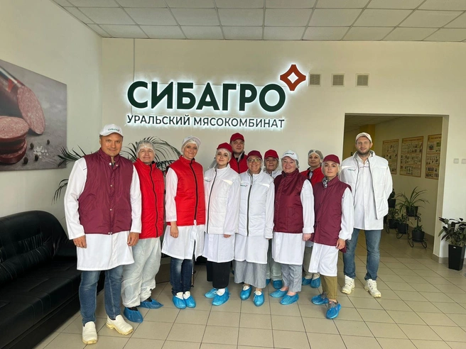 Сотрудникам Росбиотеха организовали экскурсию на производство | Источник: Сибагро