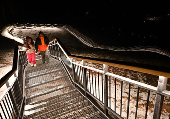 1200 метров здоровья: лестницу в горах Красноярска официально признали самой длинной в России