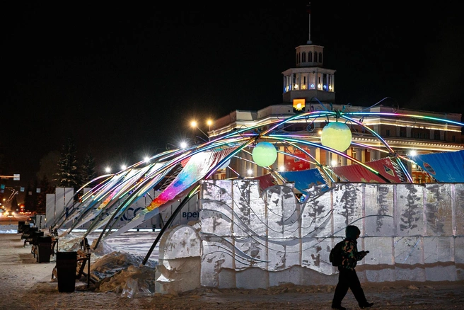 А вы собираетесь на открытие ледяного городка в Кемерове?  | Источник: Максим Серков / NGS42.RU