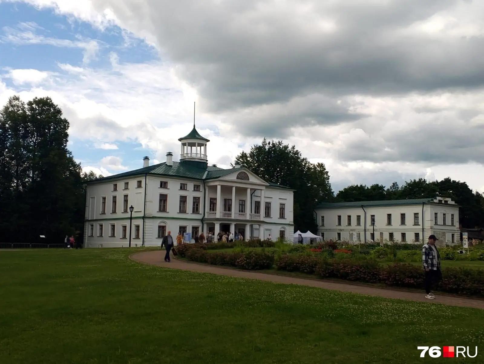 В Ярославском районе отменили уличный праздник из-за угрозы БПЛА