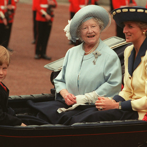 Как Королева-мать дала принцессе Диане понять, что она больше не часть семьи