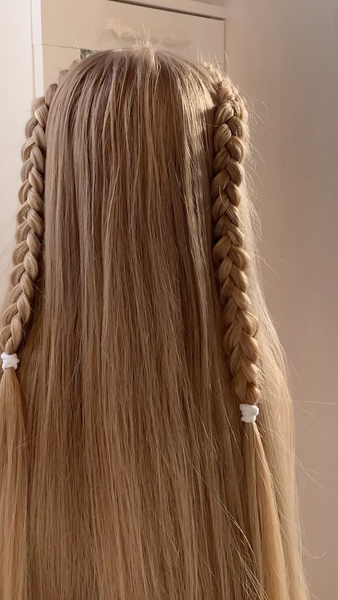 Домашняя прическа на длинных волосах (фото)