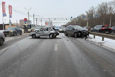 Столкновение трёх машин в Рязани