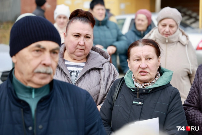 Люди боятся, что уже на следующей неделе замерзнут дома  | Источник: Михаил Шилкин 