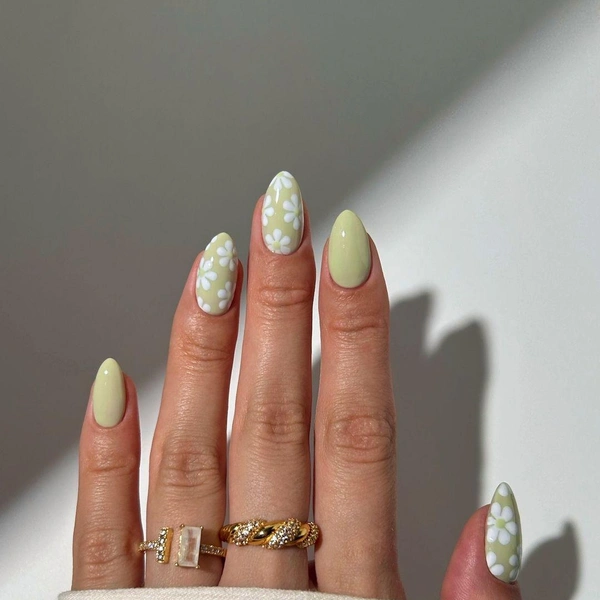 Источник: thenaillologist