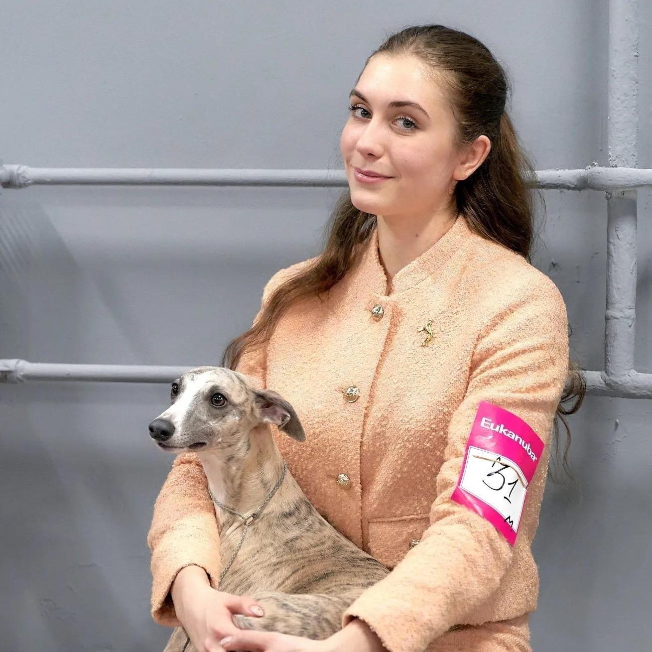 <p>Арина Богатова</p>