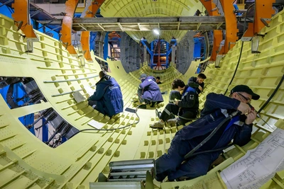 Алиханов призвал активизировать переговоры по Ту-214