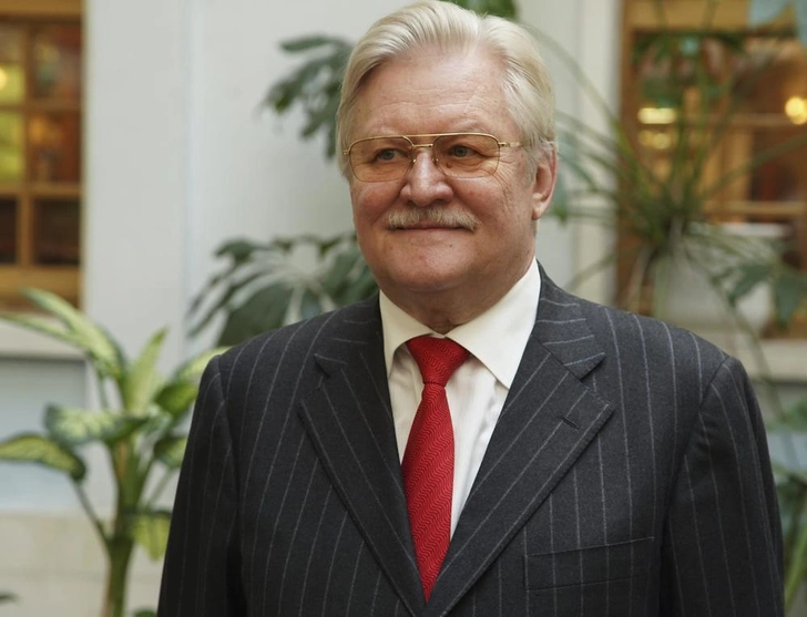 Юрий Кара | www.starhit.ru
