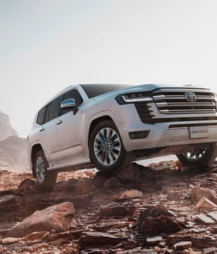 Toyota Land Cruiser 300 теперь доступен и с дизелем