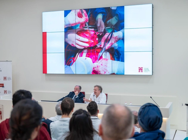 Революция в мире кардиохирургии: врачи впервые провели операцию по пересадке бьющегося сердца