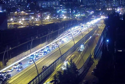 Водители застряли в гигантской пробке из Сочи