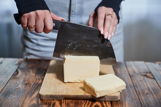 Директор фирмы из Оренбурга, поставлявший в школы спред вместо масла, не смог снизить срок | Источник: Александр Ощепков / NGS.RU