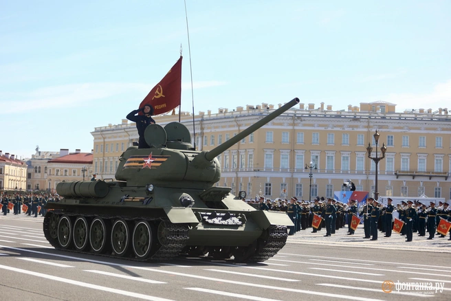 Т-34 не примет участие в военном параде в Санкт-Петербурге  | Источник: Сергей Михайличенко / FONTANKA.RU