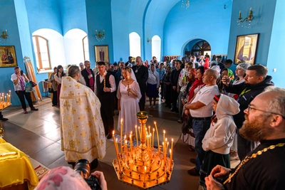 Почему церковь не принимает свободные отношения — объяснение священника