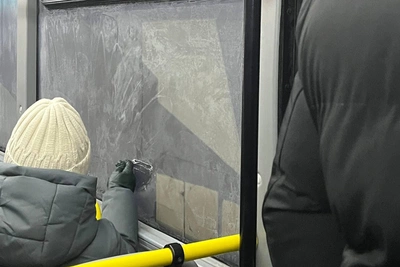 'It's Warmer Outside': Volgograd Buses Freeze Without Heating