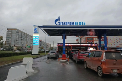 Очереди на АЗС Омска после атаки дронов