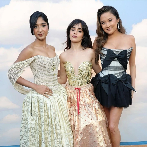 Майтреи Рамакришнан, Камилла Кабелло и Эшли Парк на Vogue World 2025. Фото: Vogue.