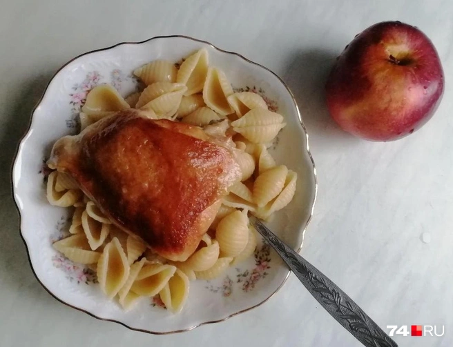 Часть вареных «ракушек» осталась за кадром | Источник: Дарья Милославская