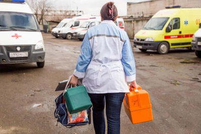 В Невском районе избили фельдшера скорой помощи