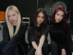 «Люди не понимали, что происходит»: SEREBRO о сходстве c прежними составами, которое бесит старых фанатов группы