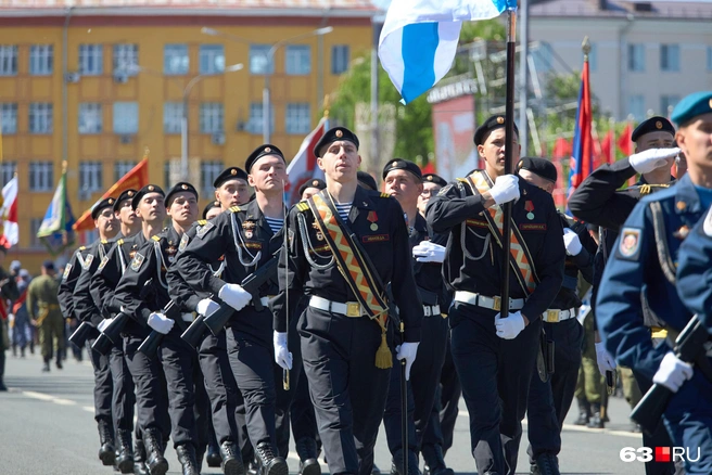Этот День Победы порохом пропах… | Источник: Роман Данилкин / 63.RU 