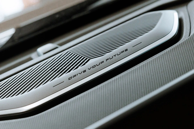 На вопросы о T2 ответили специалисты отдела продаж официального дилера в Екатеринбурге | Источник: «Автобан-Восток»