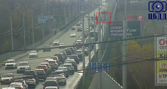 Из-за аварии на Коммунальном мостув Камской долине образовалась пробка | Источник: Центр безопасности дорожного движения Пермского края