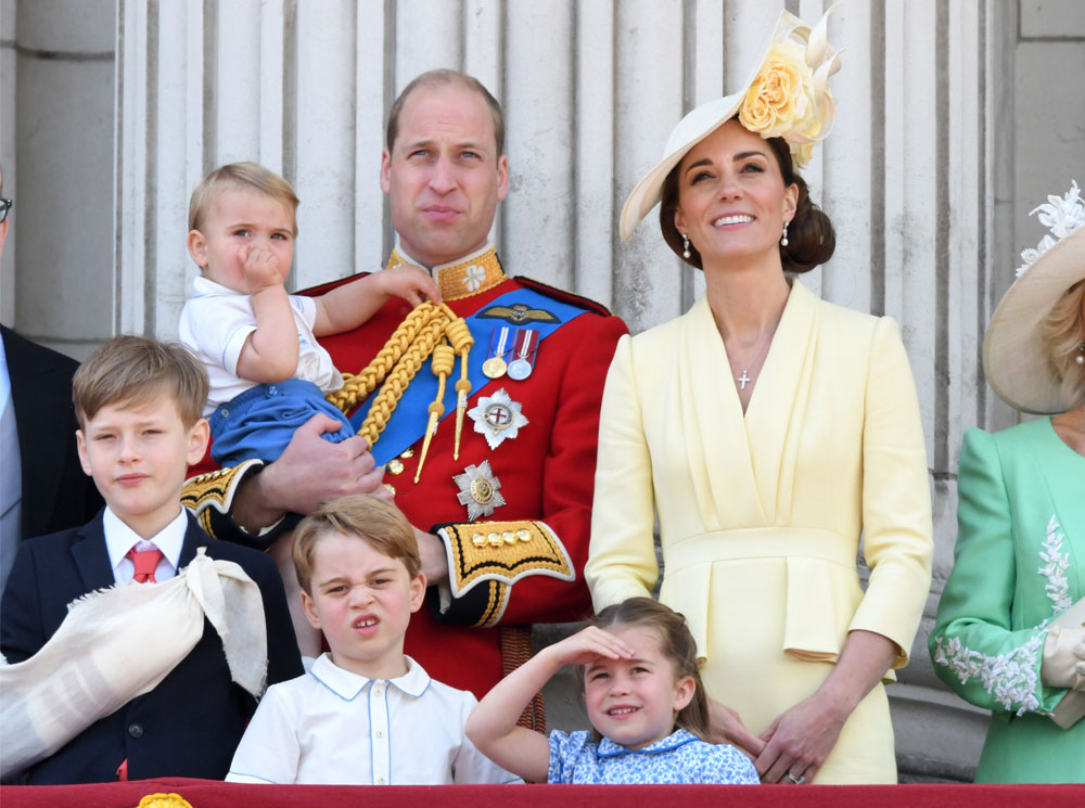 Как Кейт и Меган нарушают правила королевского воспитания детей | marieclaire.ru