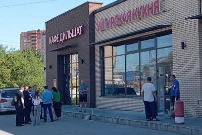Фото с места утечки газа в Новосибирске: пострадавших увезли в ожоговый центр