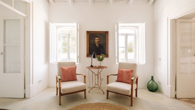 Бутик-отель в здании бывшей почты в Португалии