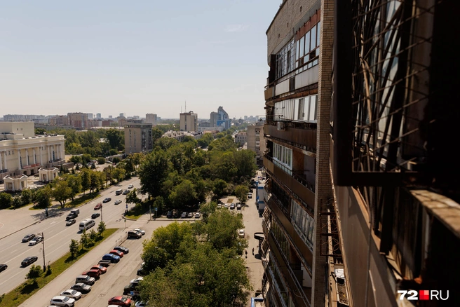 На мужчину с его женой напали неизвестные ночью 9 ноября | Источник: Ирина Шарова / 72.RU